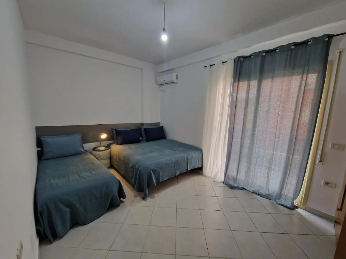 Sole&Mare Vlore Apartment, 10 Minutes From Lungomare