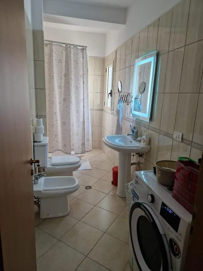 Sole&Mare Vlore Apartment, 10 Minutes From Lungomare Apartament